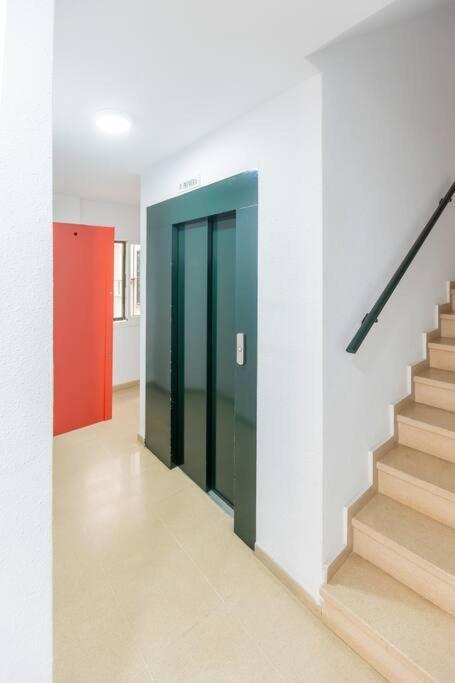 Downtown Flat With 46 Sqm Private Rooftop Terrace 말라가 외부 사진