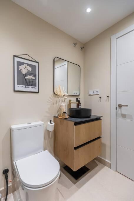 Downtown Flat With 46 Sqm Private Rooftop Terrace 말라가 외부 사진